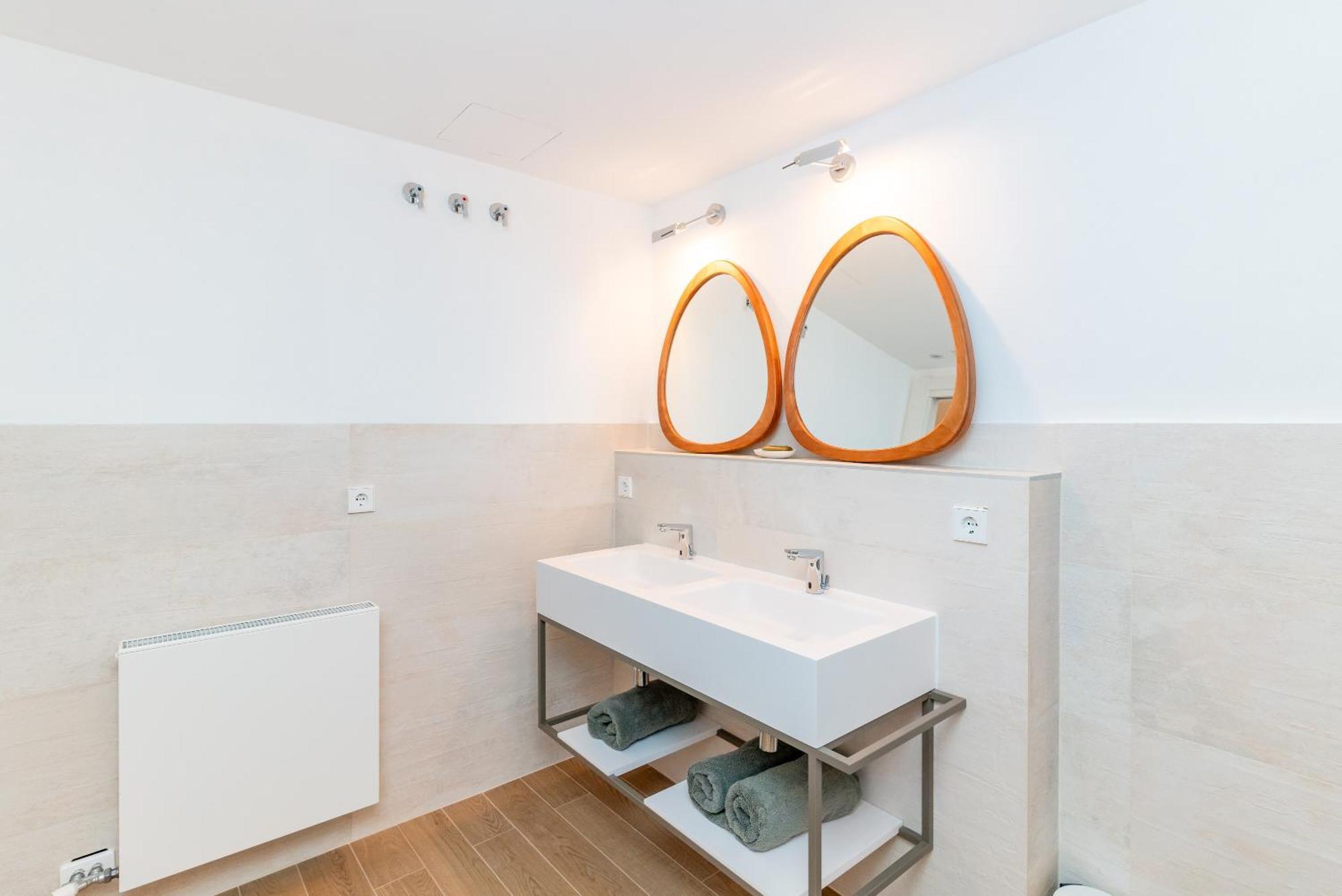 Sant Iscle De Vallalta La Terraza - Grosszuegiges Appartment In Katalanischer Masia מראה חיצוני תמונה