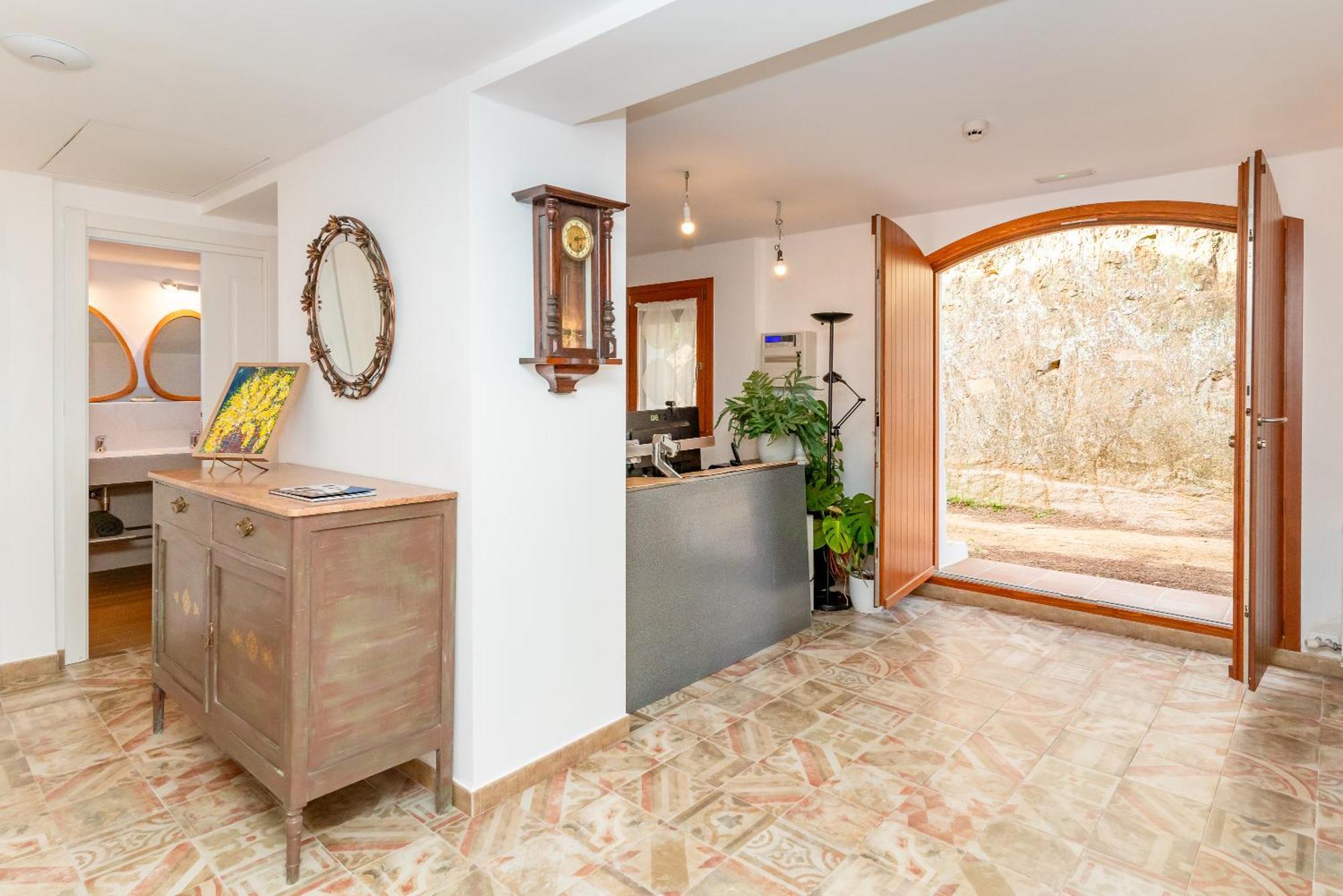 Sant Iscle De Vallalta La Terraza - Grosszuegiges Appartment In Katalanischer Masia מראה חיצוני תמונה