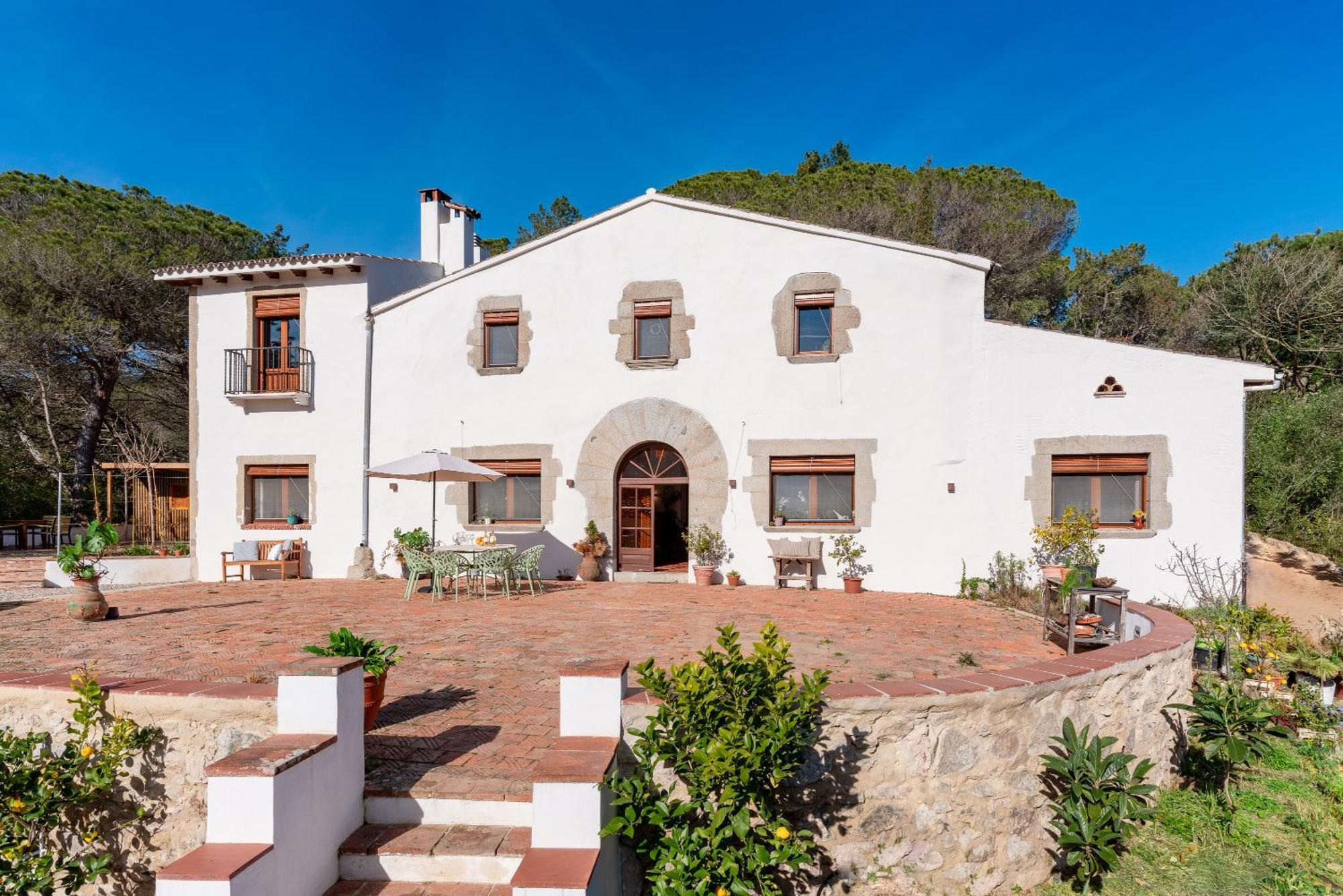 Sant Iscle De Vallalta La Terraza - Grosszuegiges Appartment In Katalanischer Masia מראה חיצוני תמונה